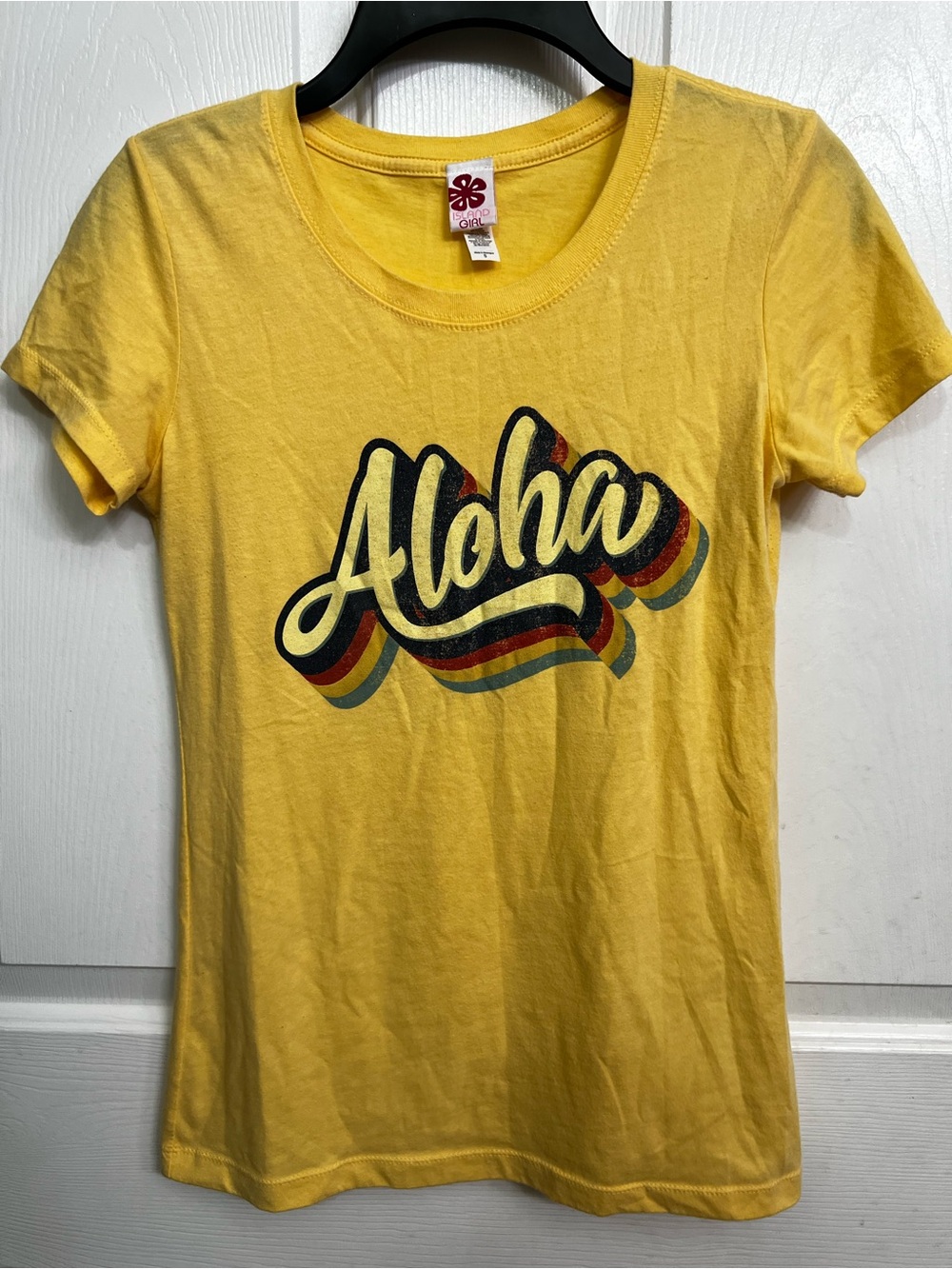 Women's Yellow 'Aloha' Graphic Tee - Short Sleeve Casual Top